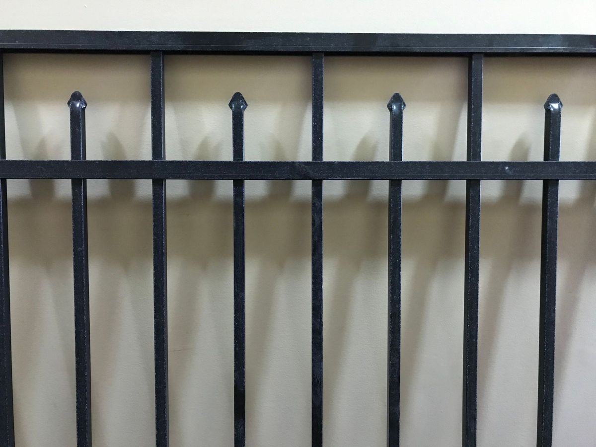 Aluminum Alternating Spear Top 2 fence installed by Shelby Fence Company in Alabaster, AL