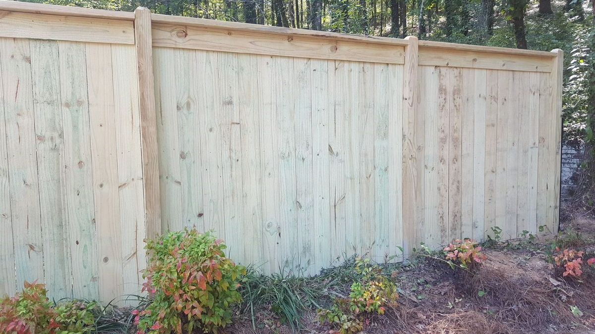 Kirkman Capped Privacy 1 fence installed by Shelby Fence Company in Alabaster, AL