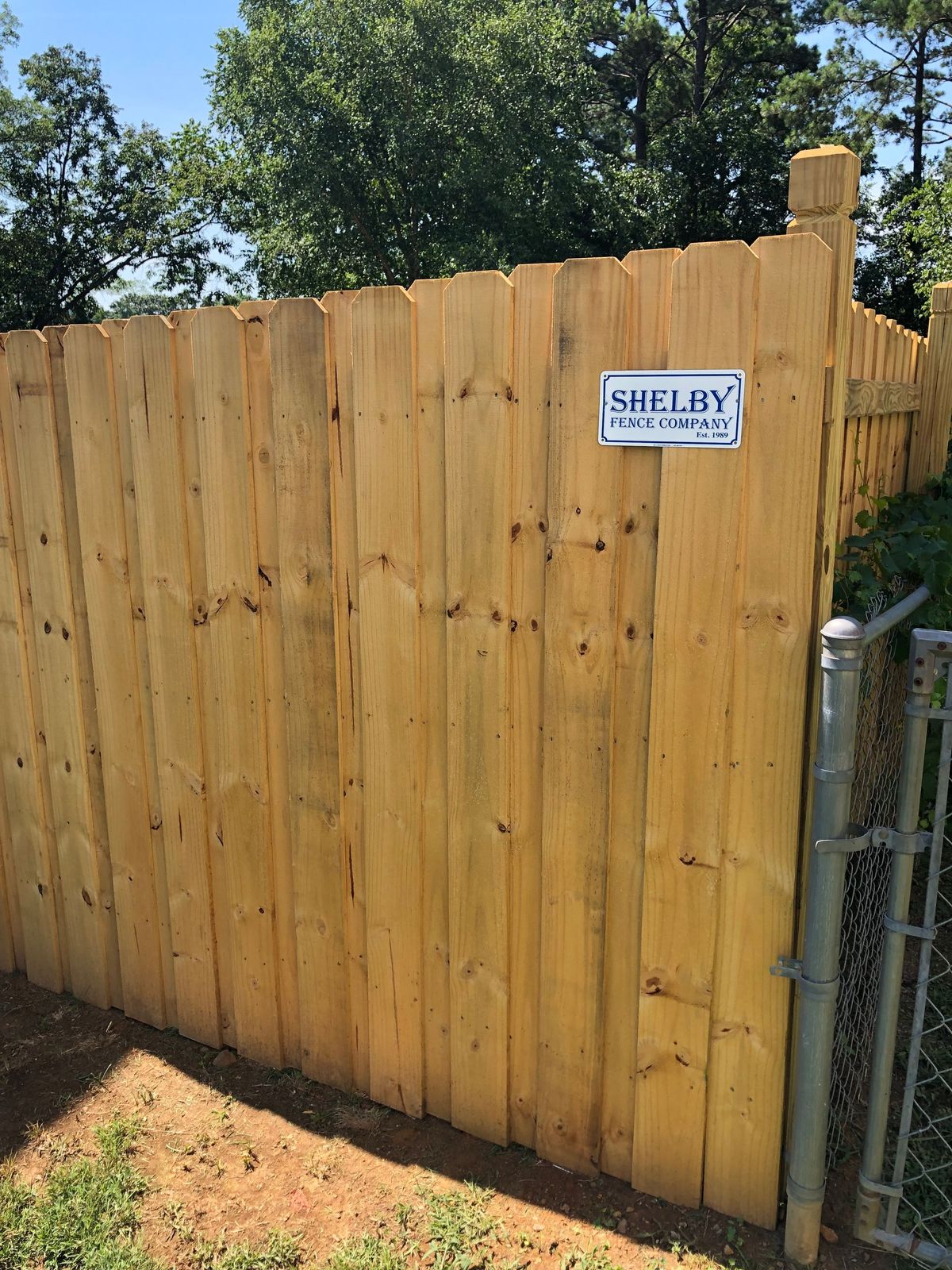 Overlap fence installed by Shelby Fence Company in Alabaster, AL