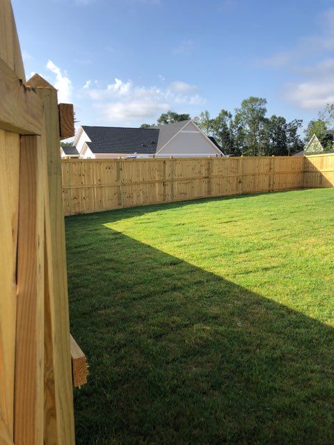 Reynolds Priv 4 fence installed by Shelby Fence Company in Alabaster, AL